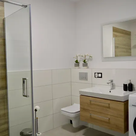 شقة Barkowska 25 - Nowoczesny Blisko Gor Z Parkingiem By Reapartments *